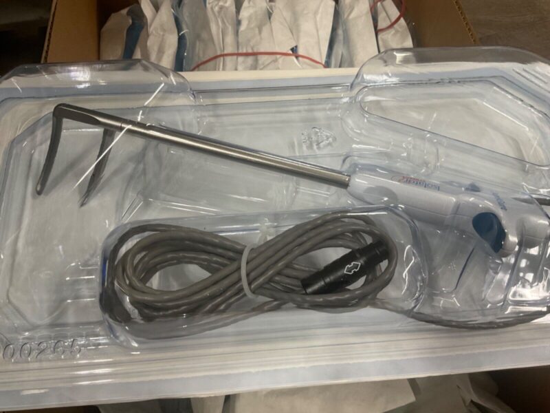 AtriCure OLL2 Isolator Synergy Clamp, Long Jaw, Left Curve New/Sealed (Training)
