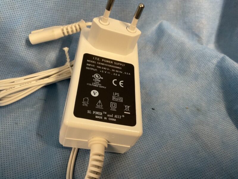 I.T.E Power Supply CENB1010A0500M03 100-240V, 50-60HZ 0.3A - Image 2