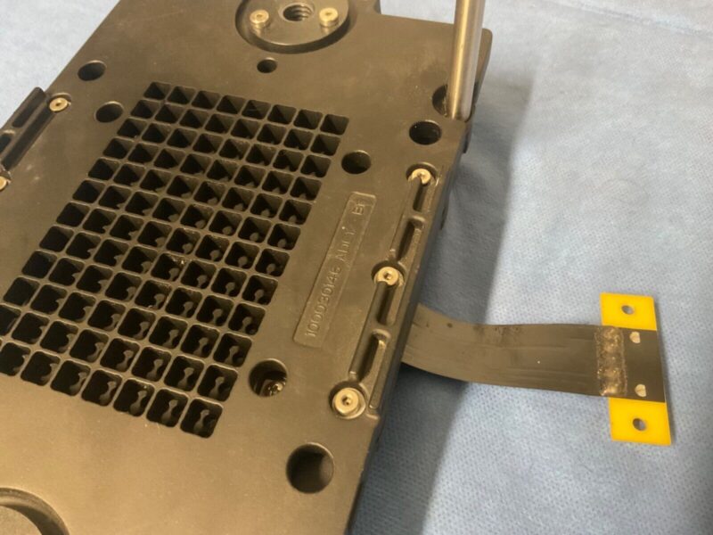 Applied biosystems ABI SV ASSY Heated Cover 100033482 24V 140W - Image 3